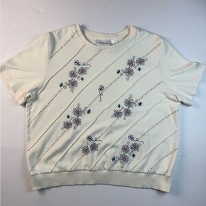 Vintage Alfred Dunner Cream Floral Embroidered short sleeve sweater size medium